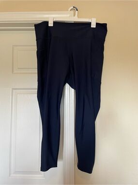 Navy High-Waist Women’s Athletic Leggings